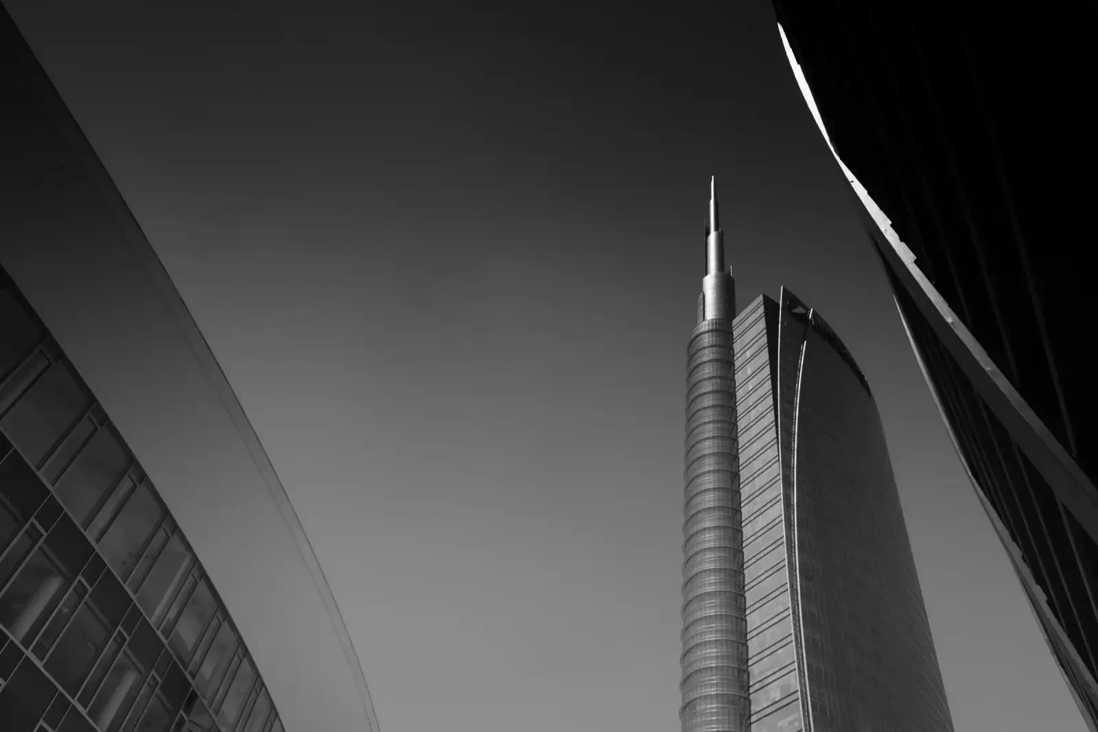 Milan 3